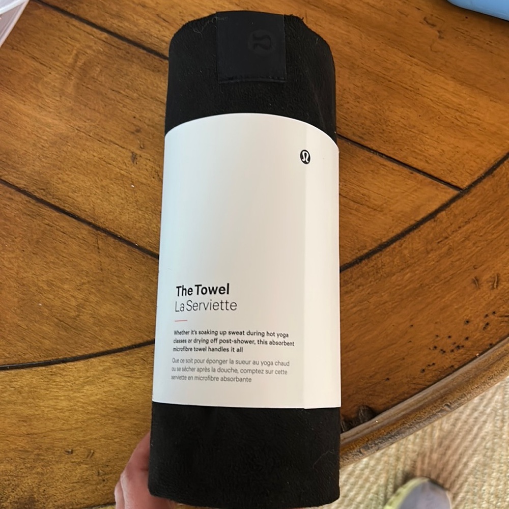 Lululemon workout towel. NWT